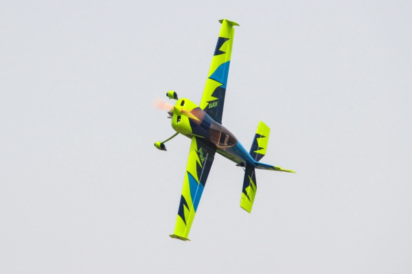 pilotsli74c02_1_b0e8
