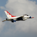 Freewing_F-16_Thunderbirds_38.jpg