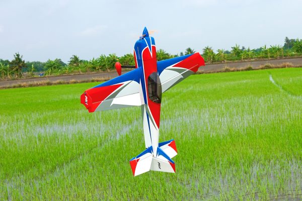 Pilot-RC-Slick-60-22-scaled.jpeg