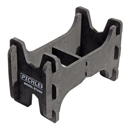 modellstaender-model-stand