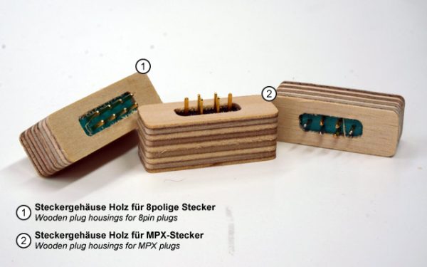 Steckergehaeuse-Holz-A85017_b_3