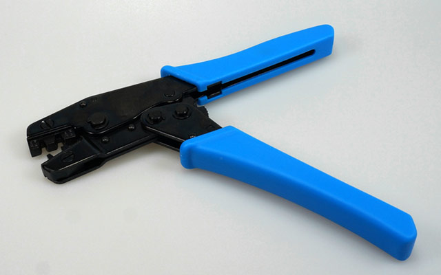 Universal-Crimpzange-A82101_b_1