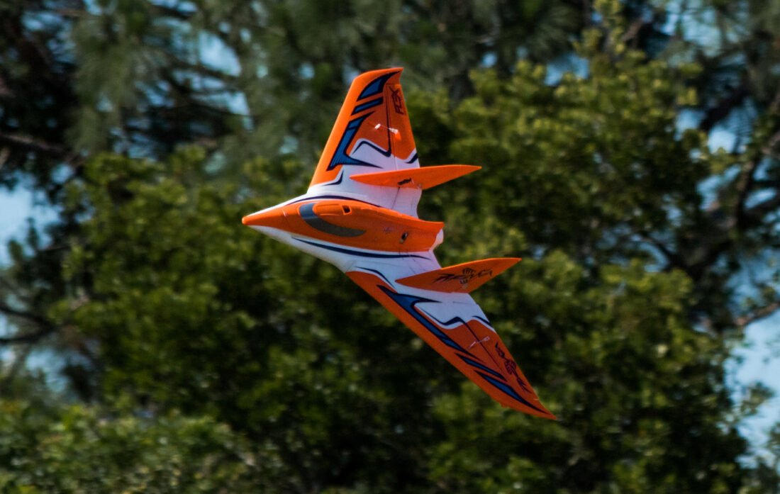 Pirana_Orange1_1400x887-1100x697