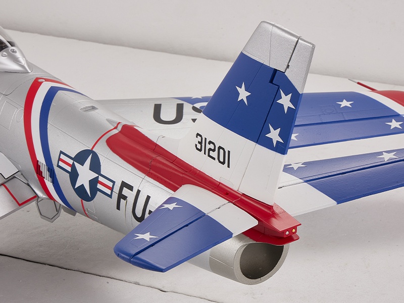 925ee7b96ae4f1c6e66141b5c200122e