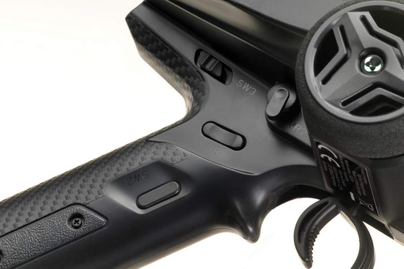 cr7p_absima_7-kanal_fernsteuerung_1