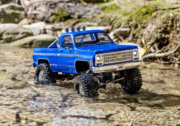 trx-4m_chevrolet_k10_lifted_blau_118_crawler_rtr_1