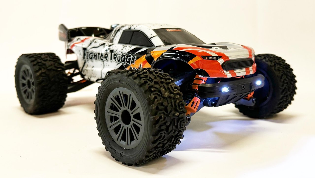 fightertruggy_mini_116_truggy_-_4wd_rtr_1