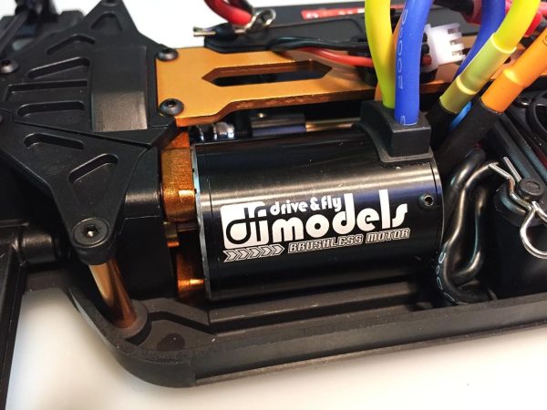 fasttruck_5-1_brushless_110_rtr_7 fasttruck_5.1_brushless_110_rtr_7