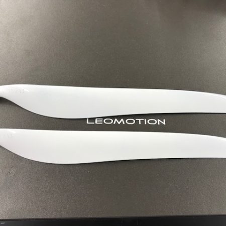 Leomotion_Carbon_Prop_weiß