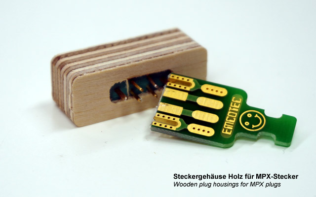 Steckergehaeuse-Holz-A85017_b_8