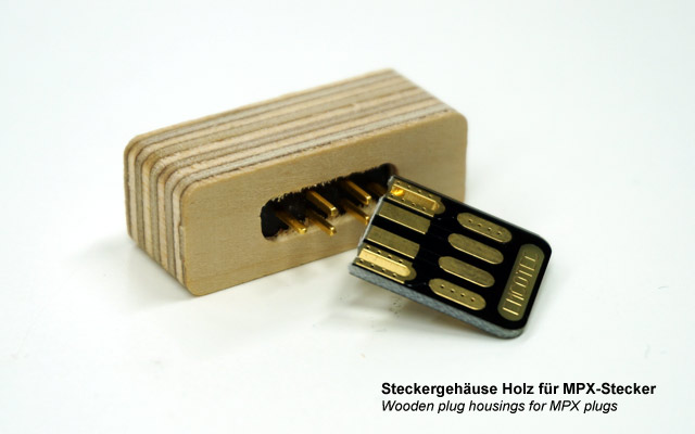 Steckergehaeuse-Holz-A85017_b_9