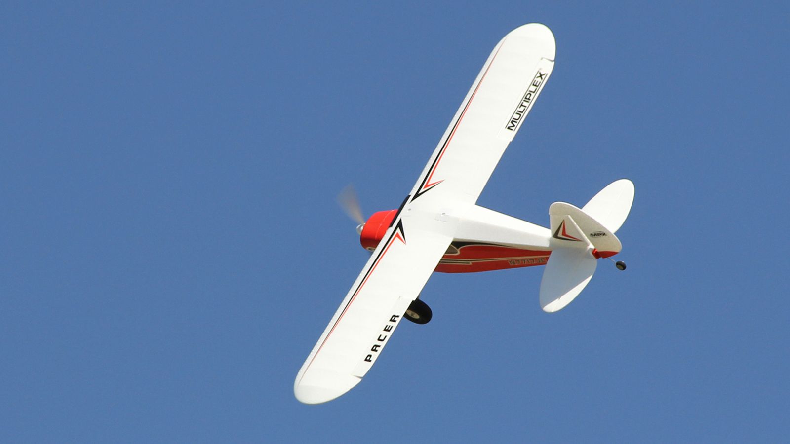 822371_1-02783-multiplex-pacer-08.jpg