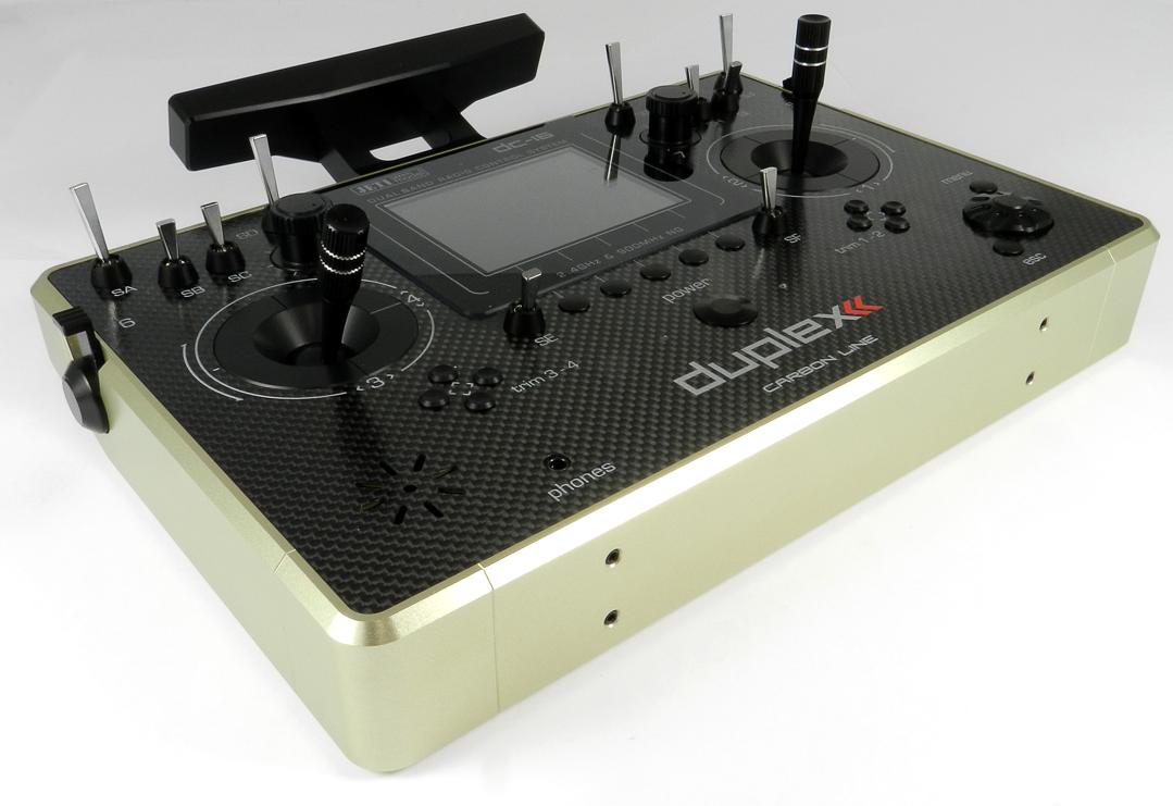 DC16-V2-helgelb-CL-01