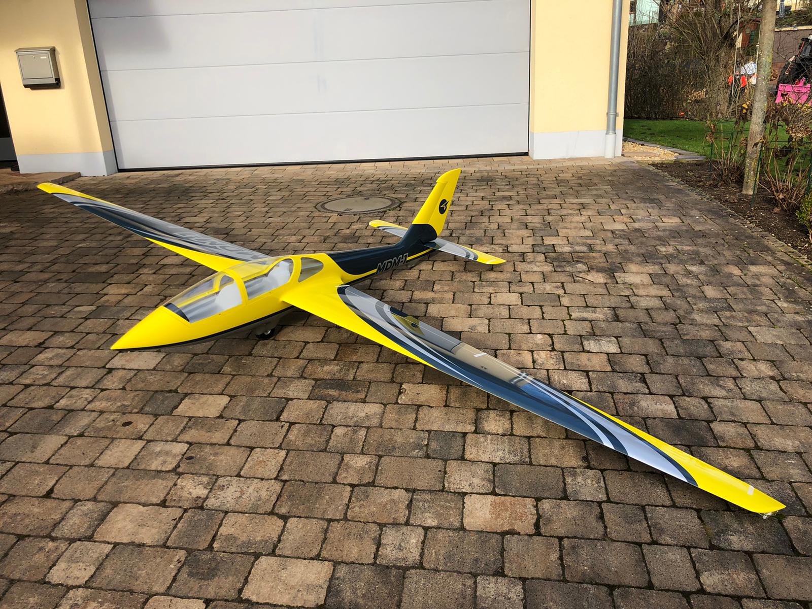 57193509-600d-4cb7-be15-a9759500a8df