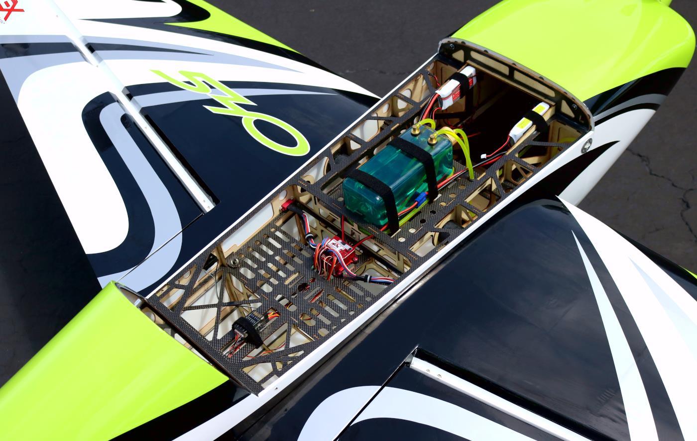 Edge540_120_Inside_1400x887