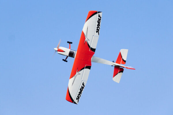 Pilot-RC-Skywolf-29-1024x683