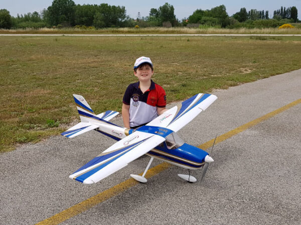 Cessna-00 Cessna-00