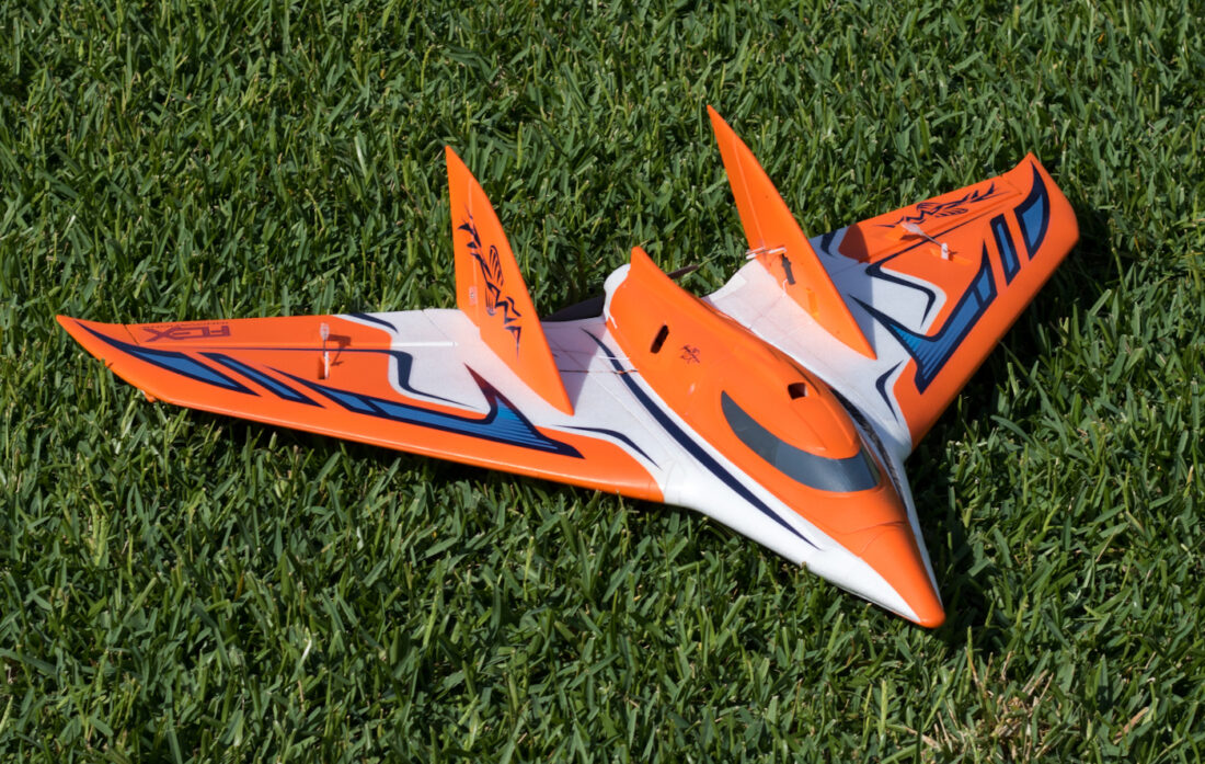 Pirana_Ground_Orange2_1400x887-1100x697