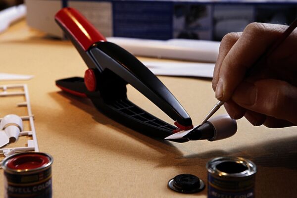 xcl_work_man_paint_1__100c0cd9a52-4c41-41f1-a97f-2f49f321b234.jpg
