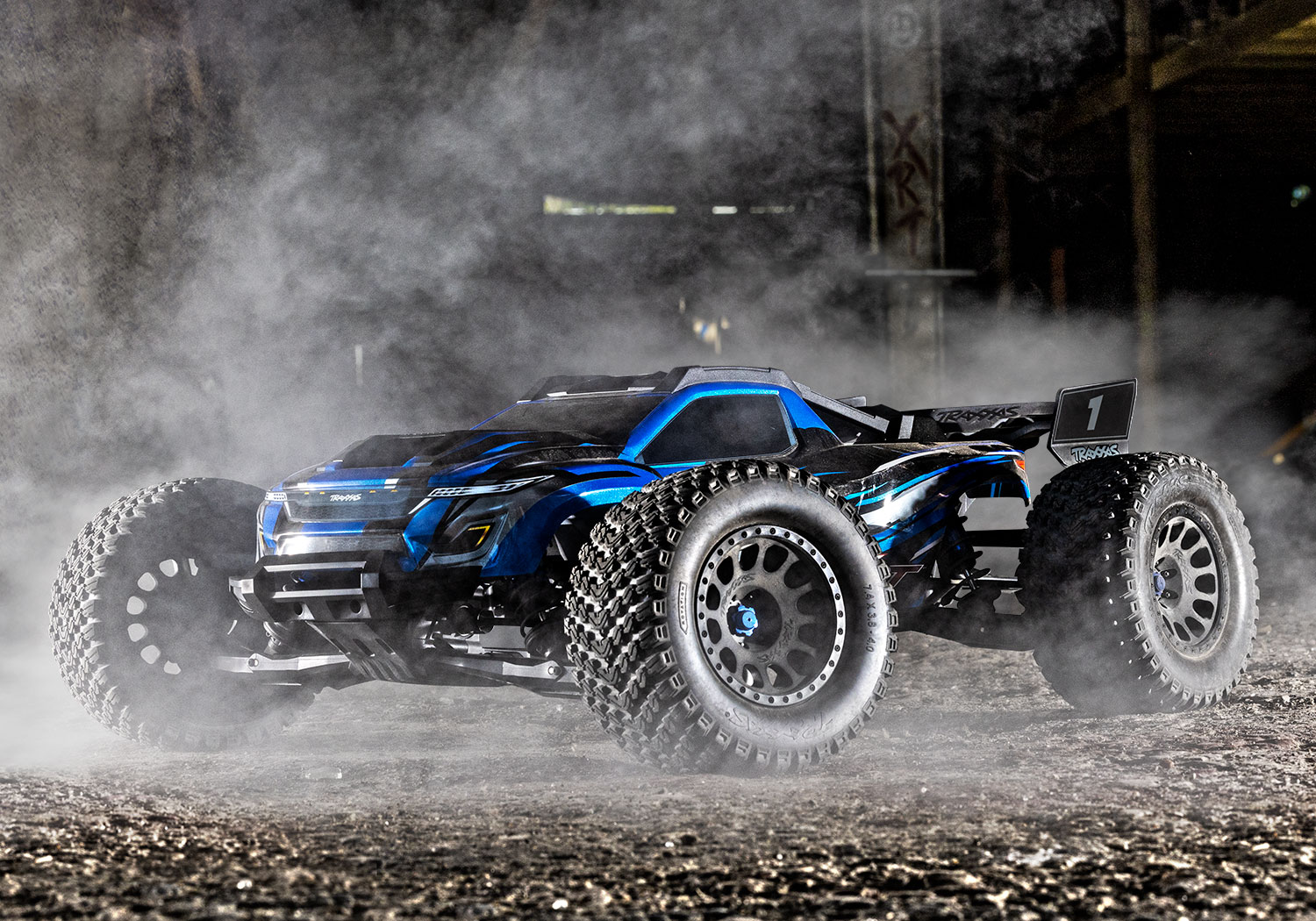 traxxas_xrt_4x4_vxl_blau_rtr_17_race_truck_0