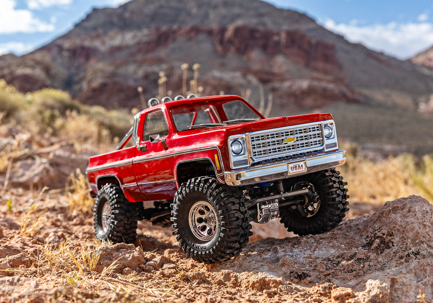 trx-4m_chevrolet_k10_lifted_rot_118_crawler_rtr_0