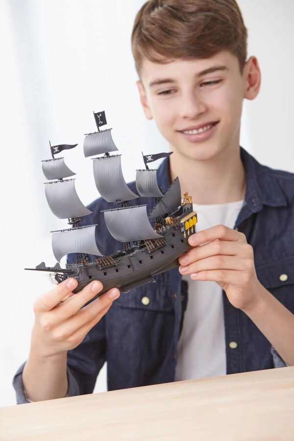 463531