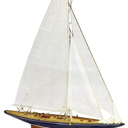 Endeavour-1934-1-80-mit-Werkzeugset-Baukasten-25010_b_0