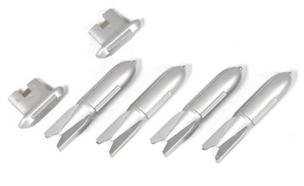 Venom_silver_droptanks-jpg Venom_silver_droptanks.jpg