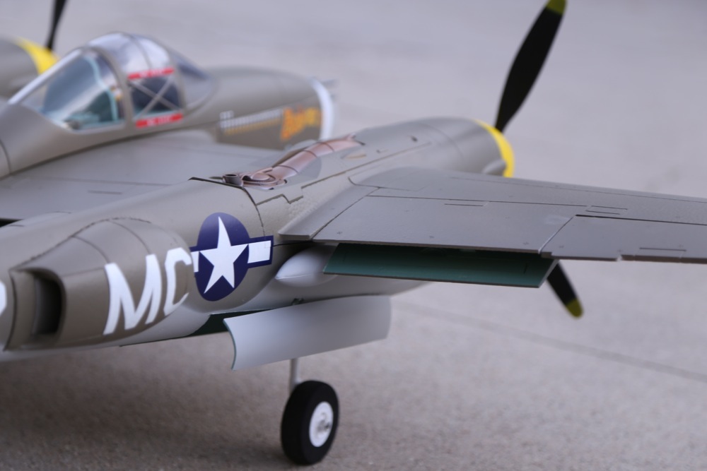 FlighLineRC_P-38_green_15