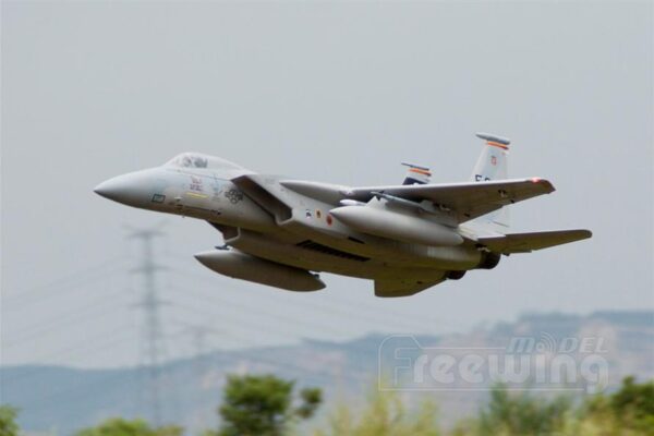 F15-3.jpg