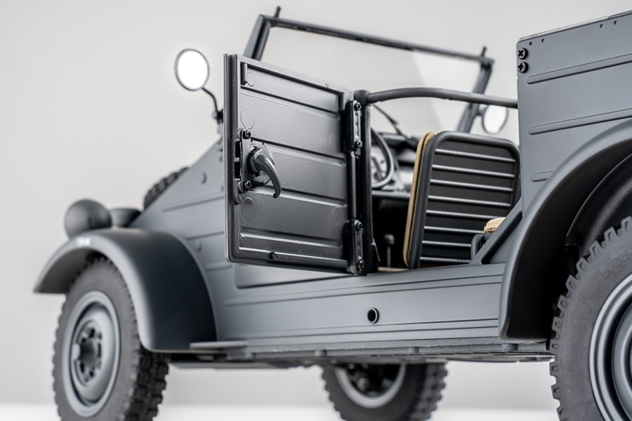Kübelwagen_Type82_3